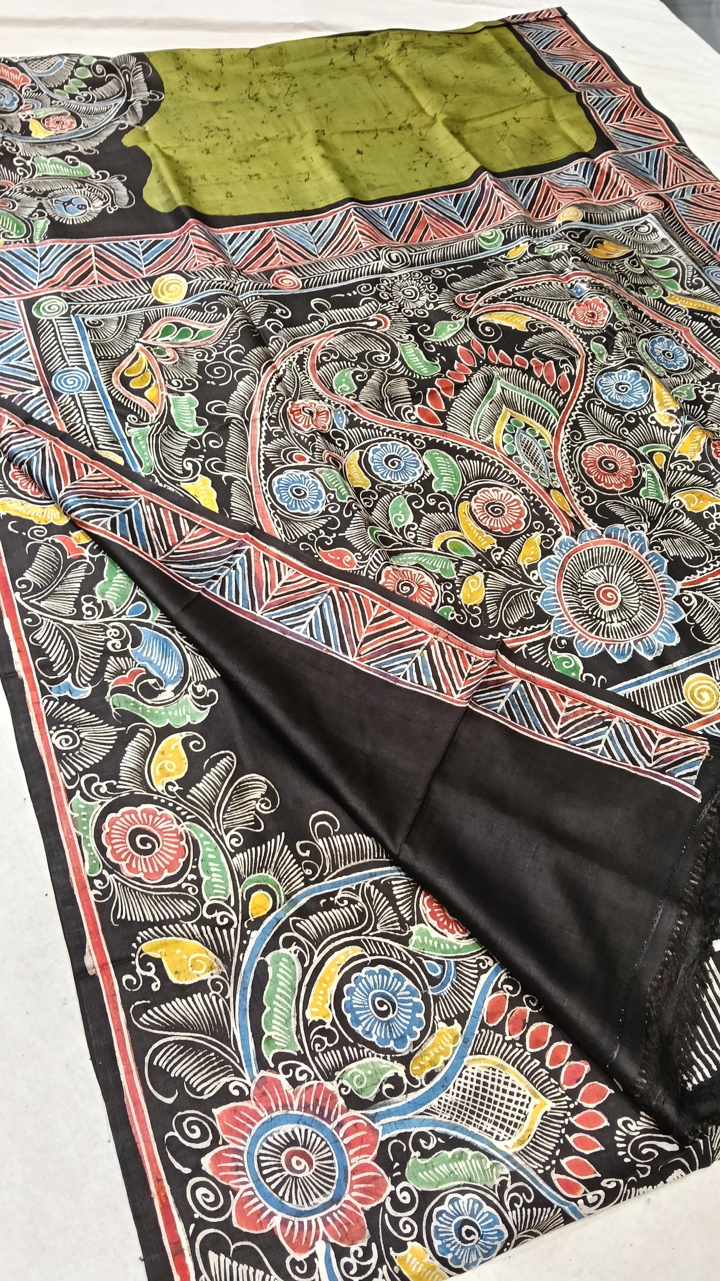 Beautiful Batik Hand-Painted Pure Silk Saree – Silk Mark Certified