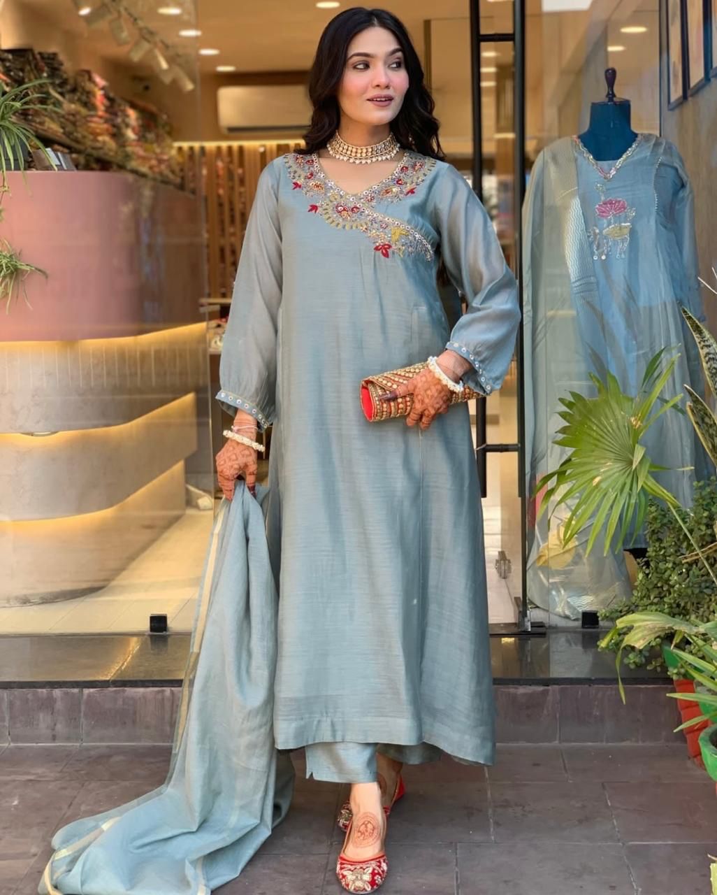 Elegant Partywear embroidery kurti set Size- M-38/L-40/Xl- 42/XXL- 44, xxxL-46