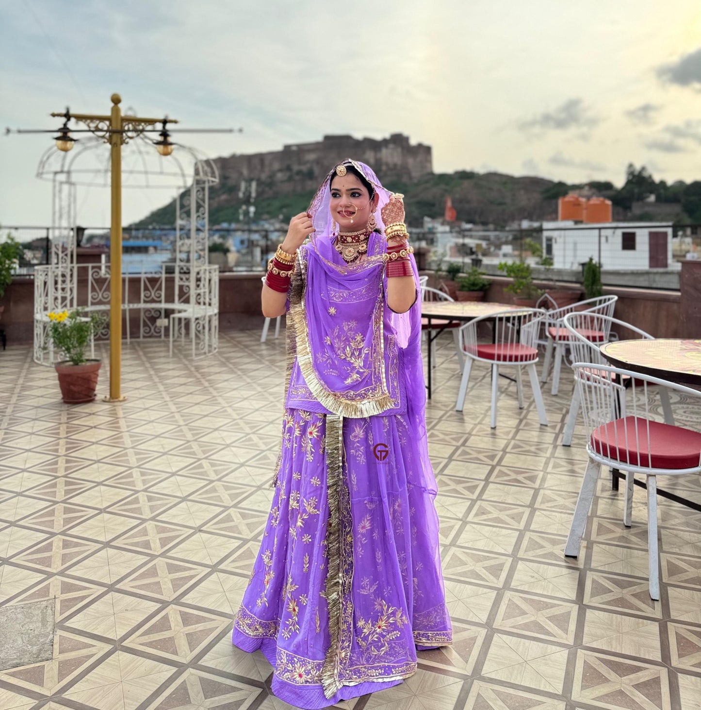 Exquisite Hand Dabka and Kundan heavy work Rajwadi Poshak