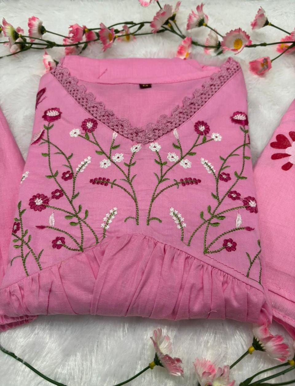 Elegant Partywear suit set Sizes :38,40,42,44