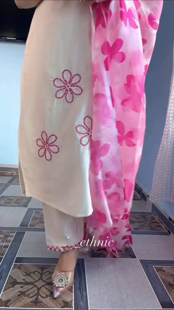 Elegant Sleeveless cotton handembroidery Beautiful Kurti pent Duppta set SIZE-S To 2XL (36to 44)*