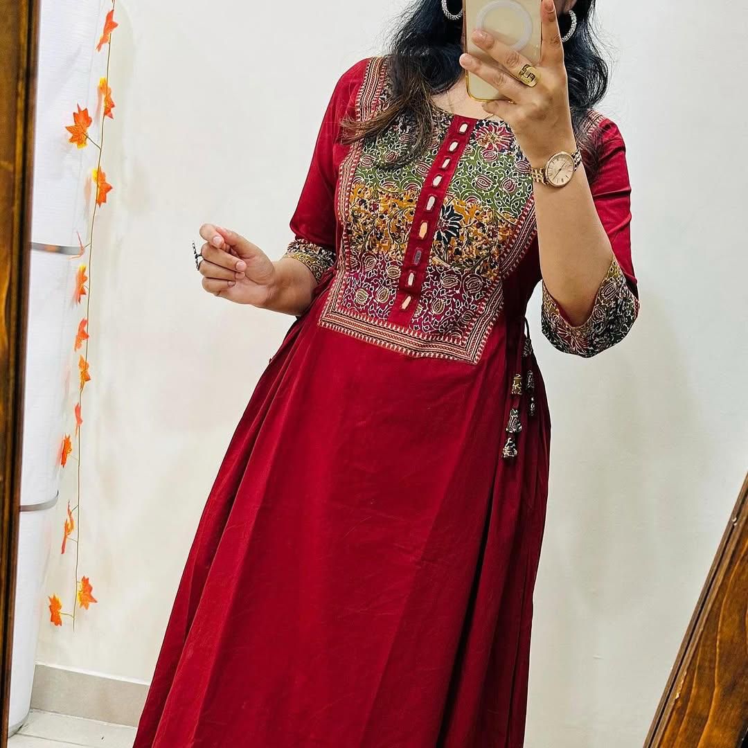 Designer heavy kurti palazzo set Feeting tussels both sides in umbrella cut  Size M /L/XL/XXL/XXXL*