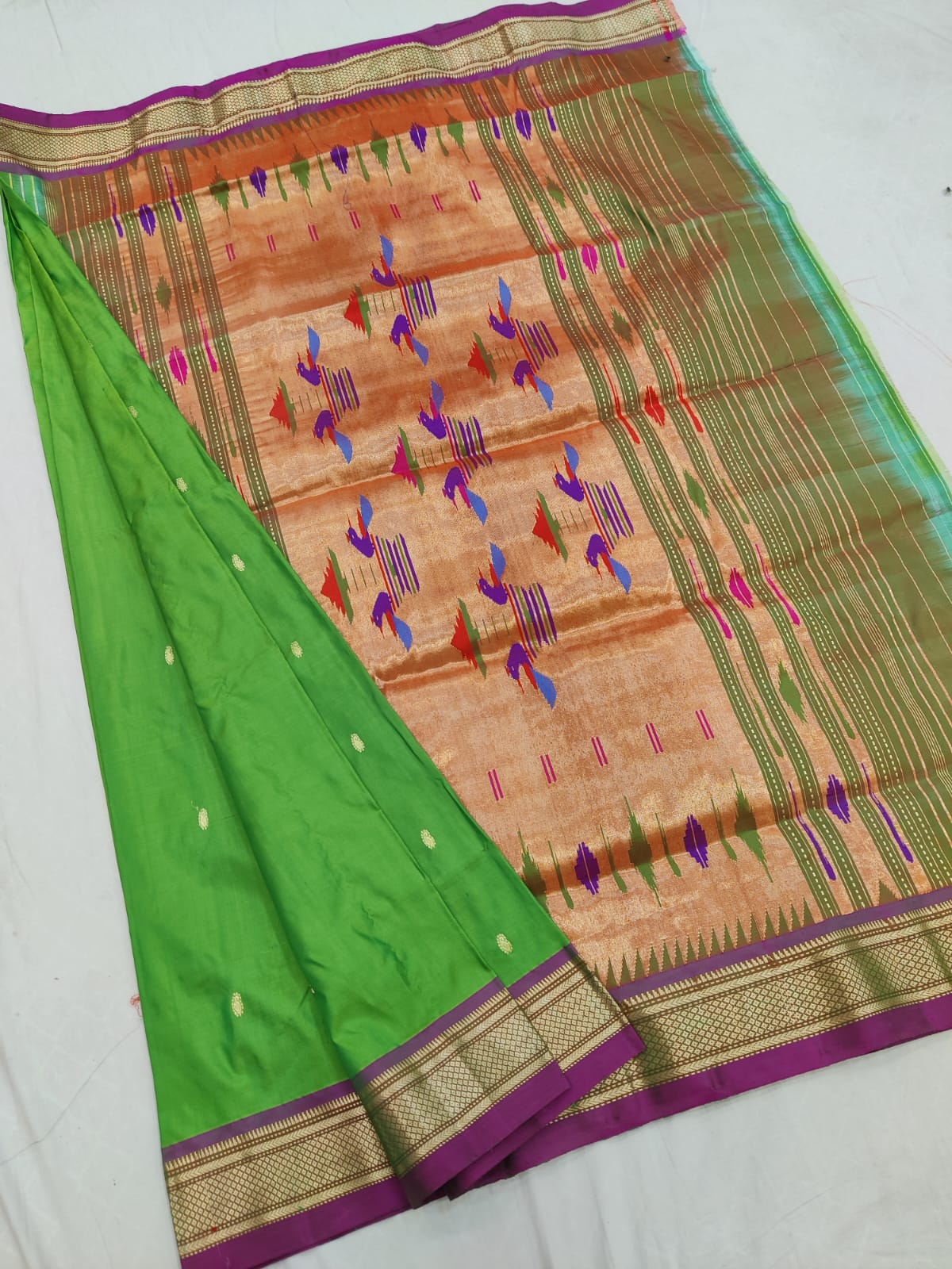 Handloom pure silk Traditional Yeola Paithani Saree