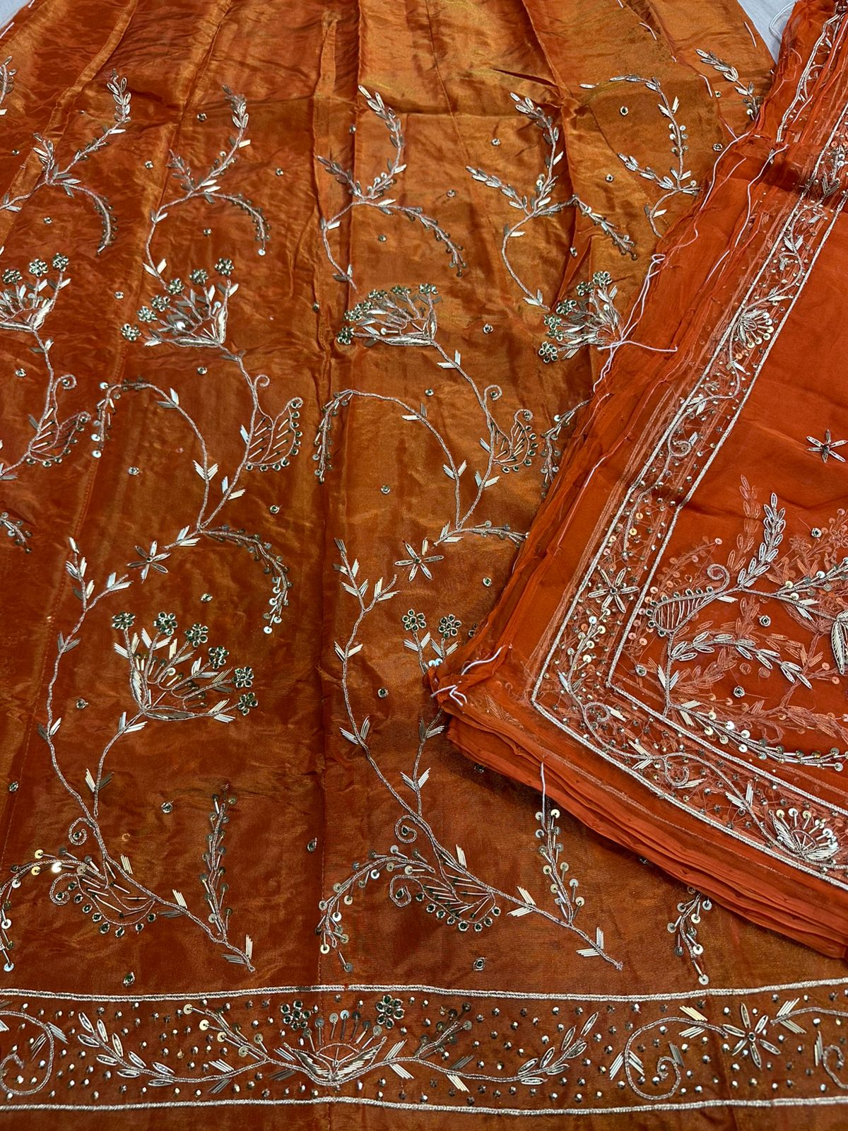 Heavy tissue  thakurji pure odhna heavy jardoji dabka work poshak*