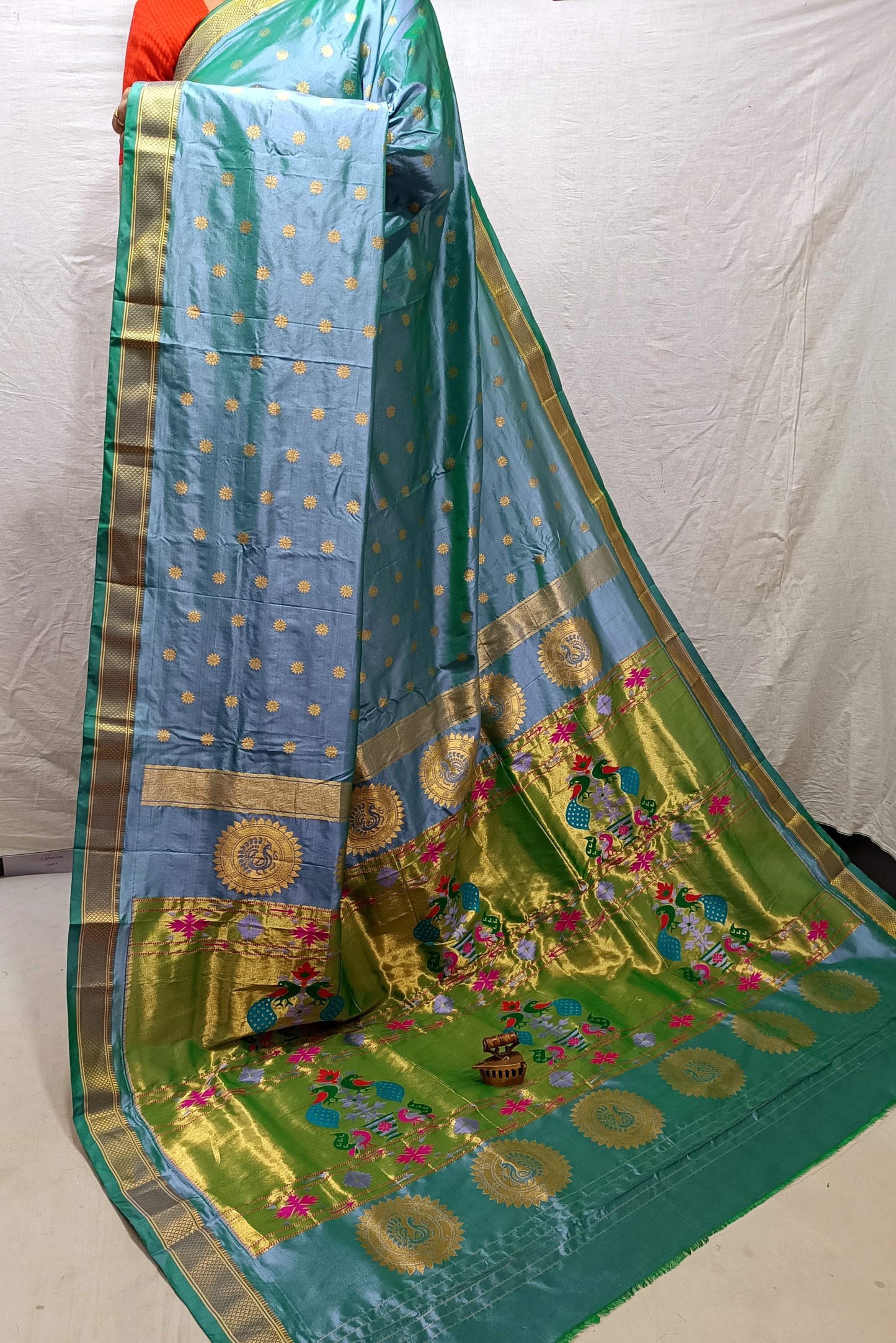 Maharani Kalanjali pure silk paithani Saree