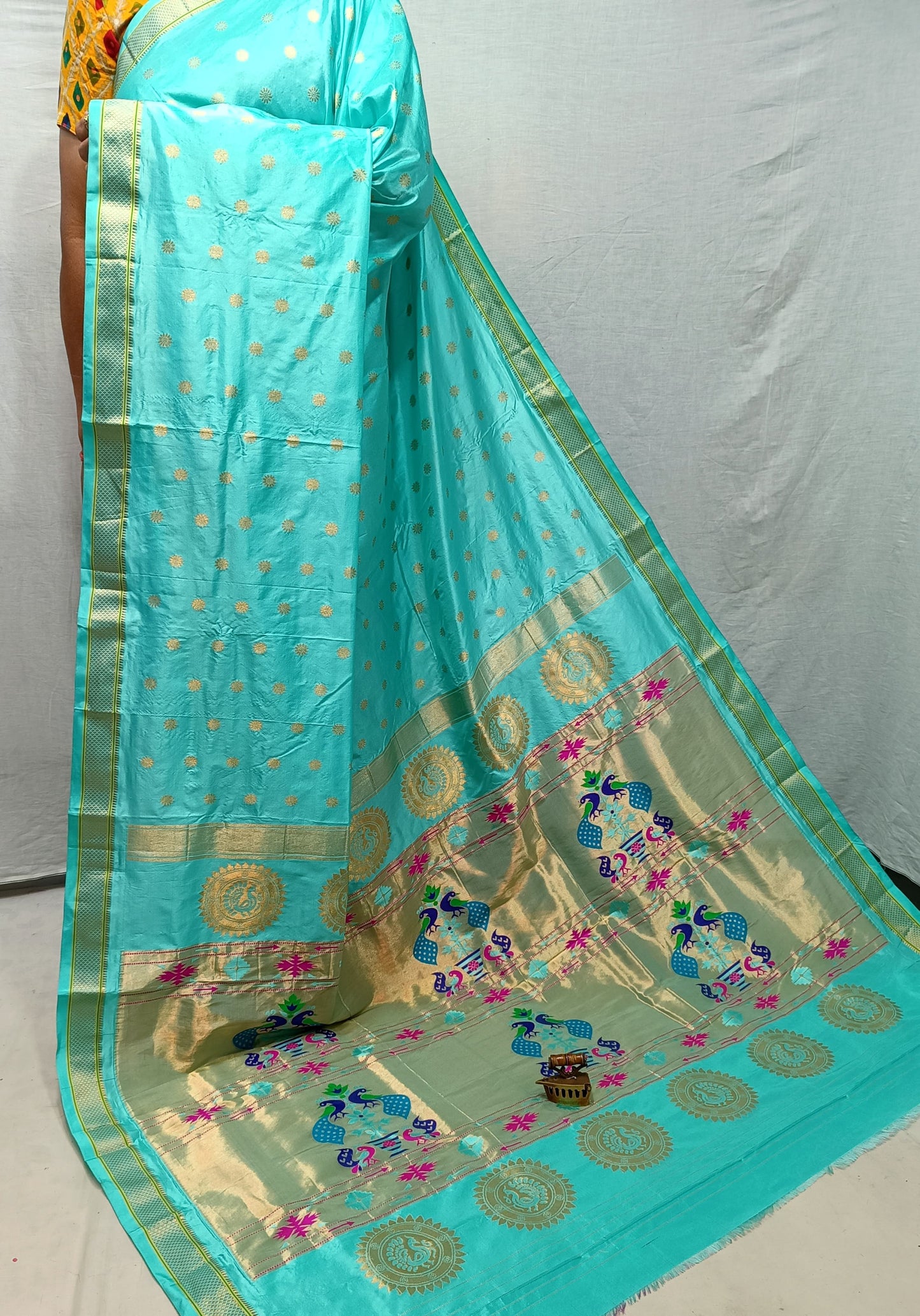 Maharani Kalanjali pure silk paithani Saree