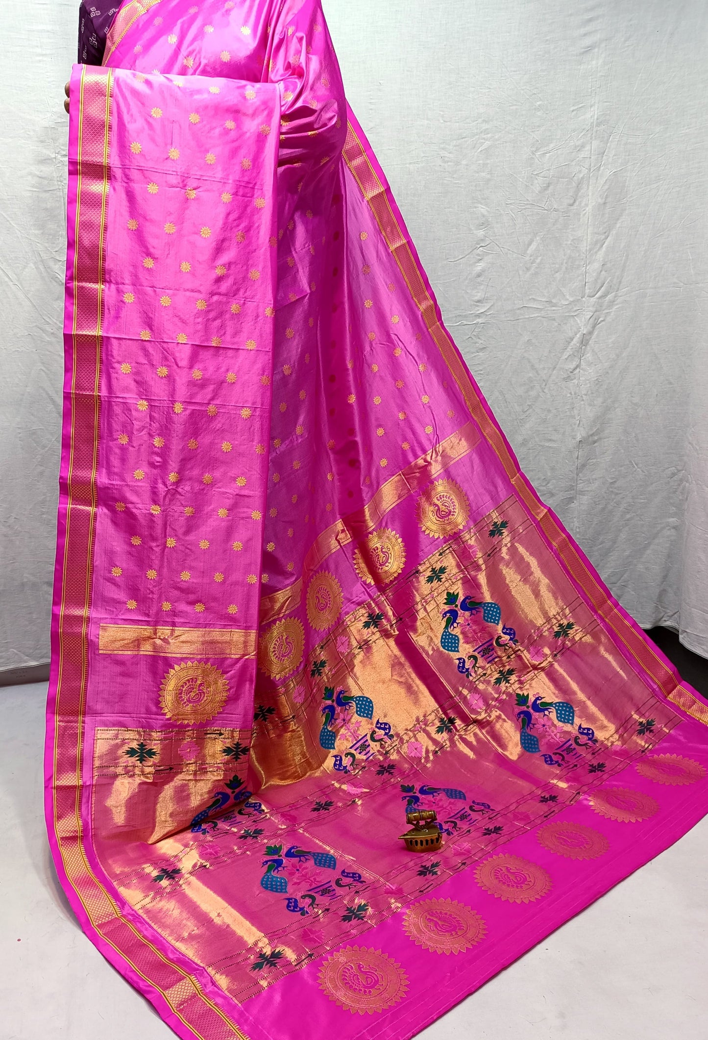 Maharani Kalanjali pure silk paithani Saree
