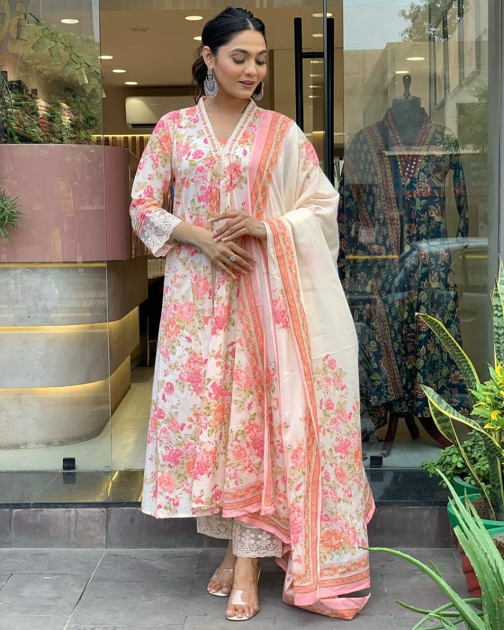 Elegant embroidery work anarkali kurta pant dupatta set Size 38 40 42 44