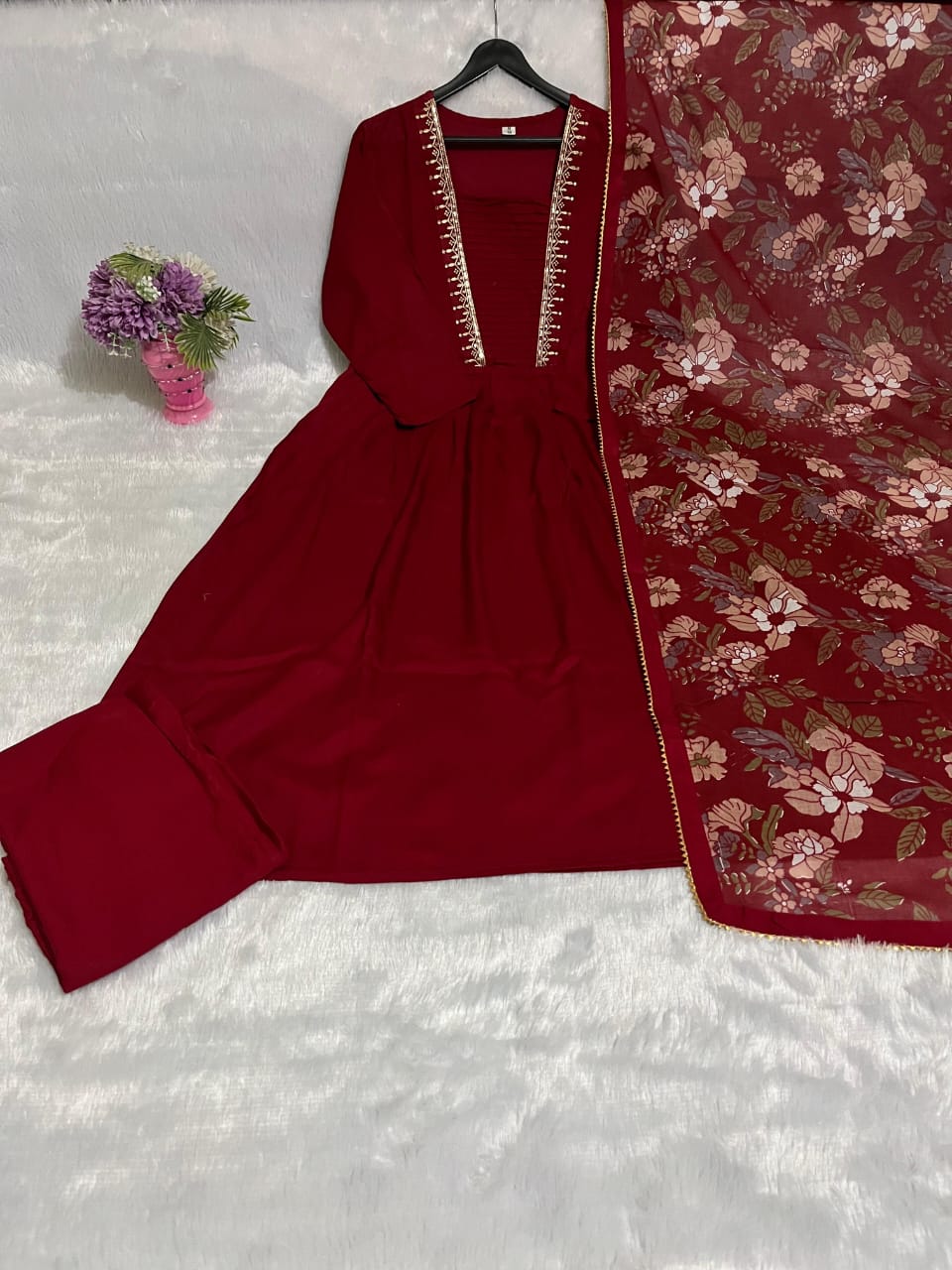 Handwork Kurti Pant Dupatta set *Size:- M(38), L(40), XL(42),*