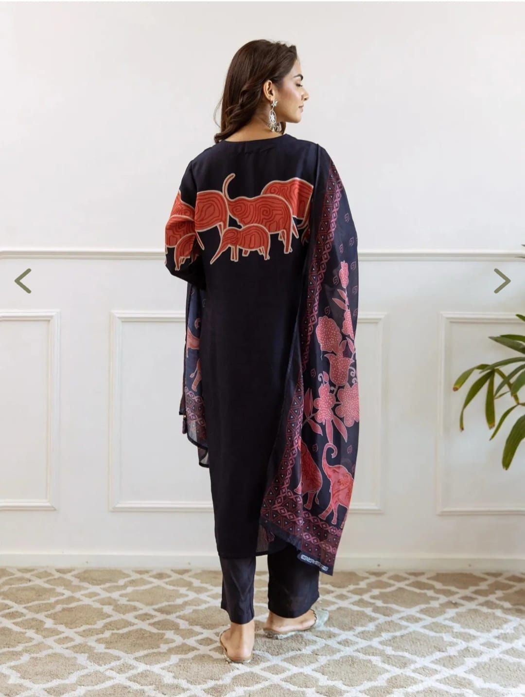 Beautifully decorated with handwork weaving and prints Suit Set  Size - M(38), L(40), XL(42), XXL(44), 3XL(46)*