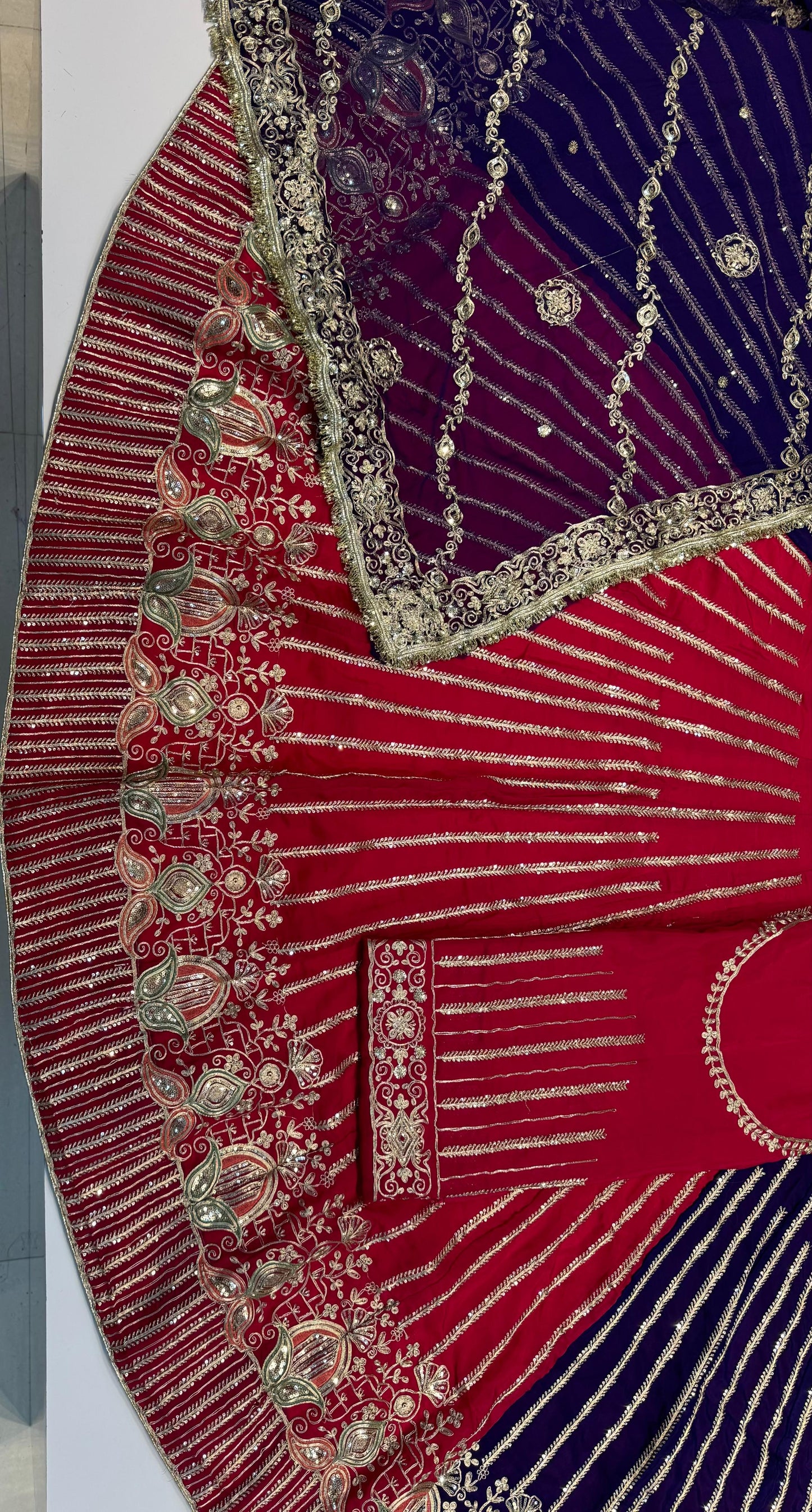 Elegant Designer Lehenga Poshak – 5Mtr Ghera, Heavy Jari & Sequence Work