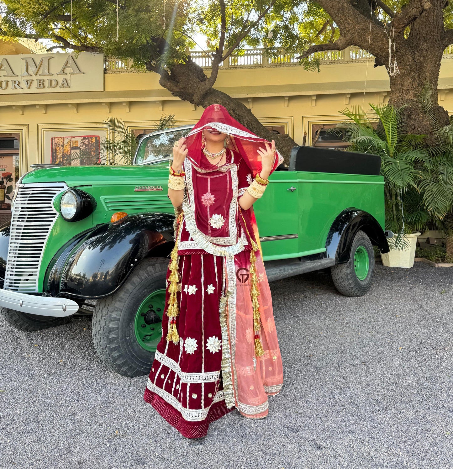 24 KALI FULL HEAVY GHEAR  VELVET POSHAK