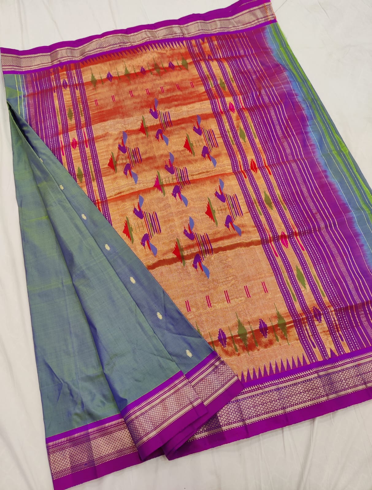 Traditional Yeola pure silk paithani Saree
