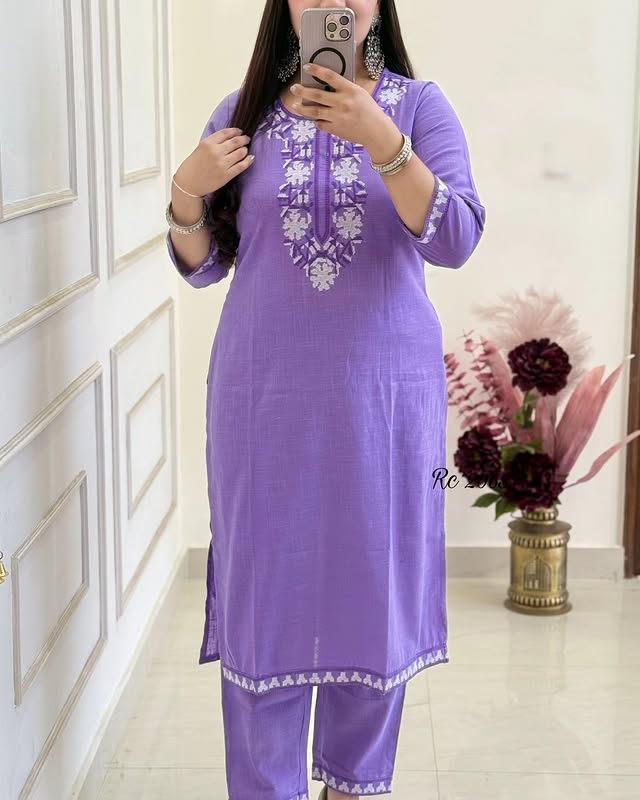 Beautiful embroidery cotton kurti set Size - 38/40/42/44*