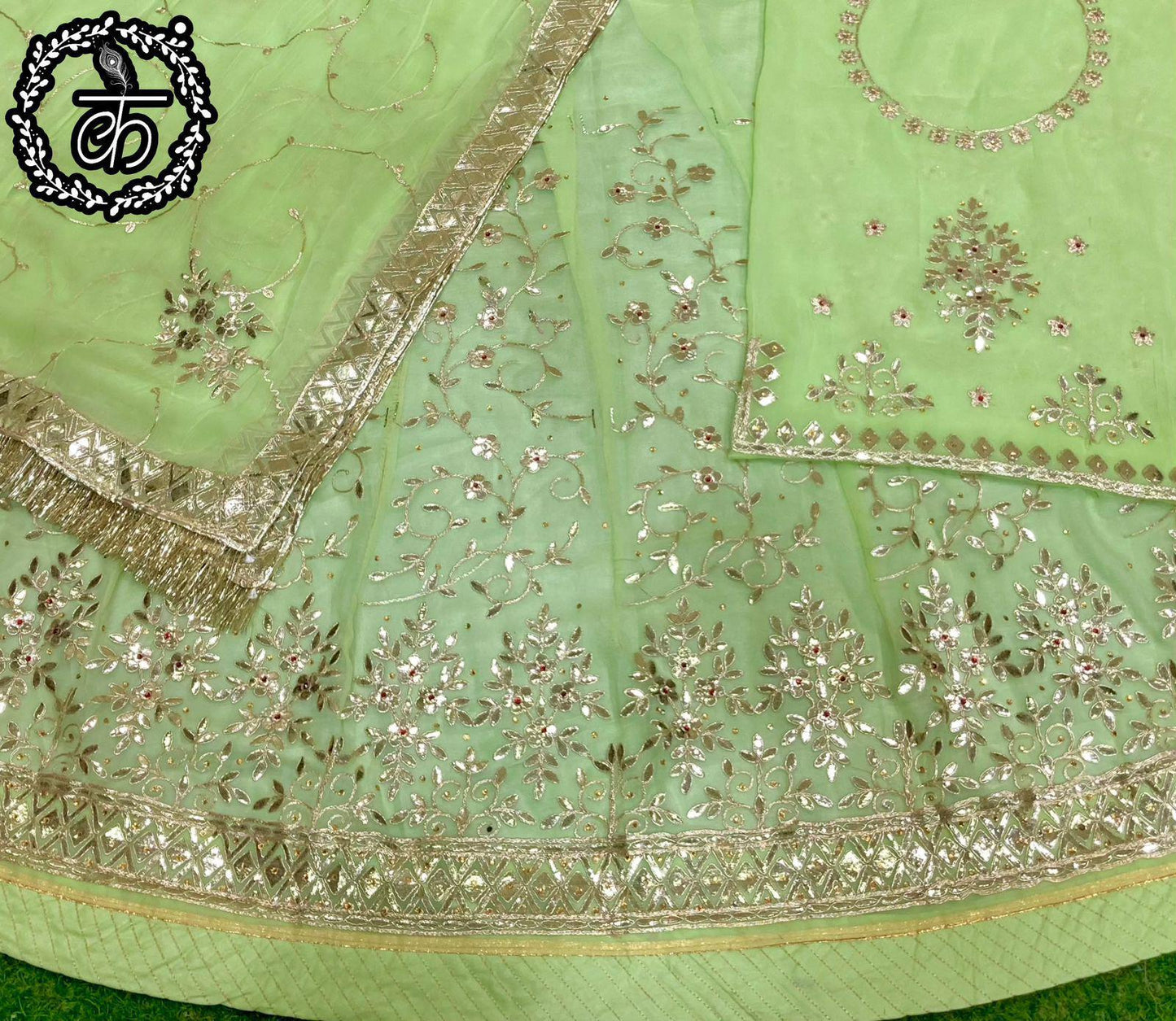 Elegant look Partywear poshak