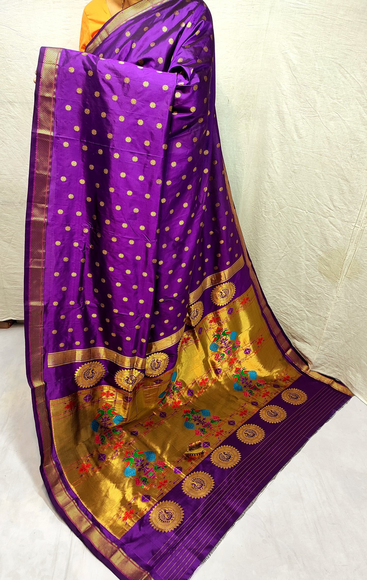 Maharani Kalanjali pure silk paithani Saree