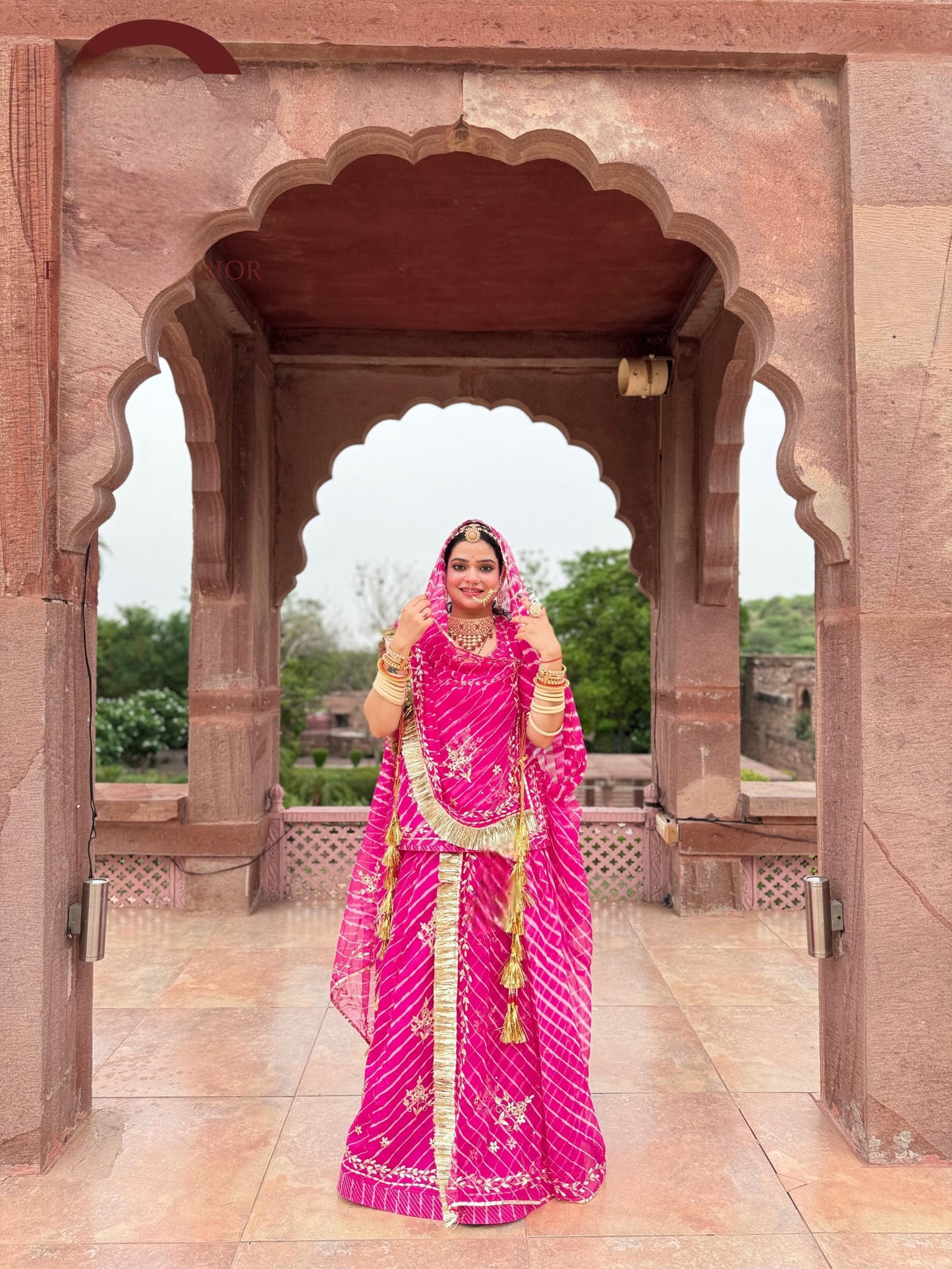 LAHRIYA  SPECIAL RANI CLOUR
 Humrahi Pure Ethnic elegant POSHAK !!!*